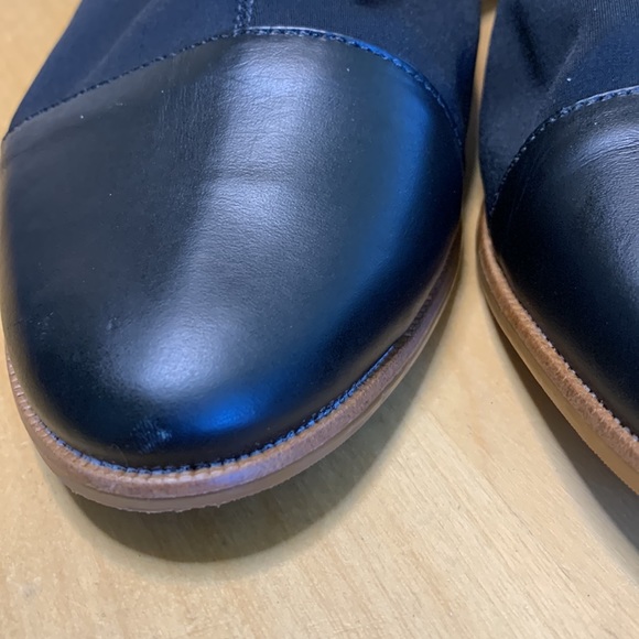 Guillermina ankle strap flat shoe. - Picture 8 of 8